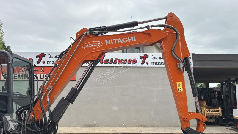 Екскаватор Hitachi ZX65USB-5 CLR