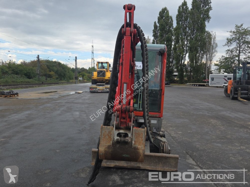 Екскаватор Volvo ECR25D