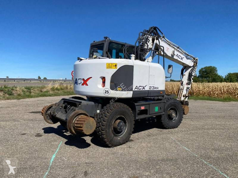 Acx DOOSAN 23 R-R 1er Main a réparer endommagée...