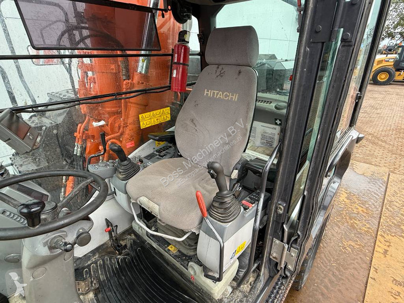 Graafmachine Hitachi ZX140W-6 - Blade / Triple...