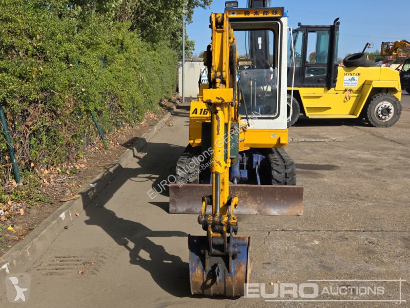 Экскаватор Komatsu 3