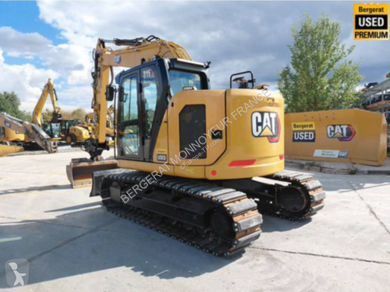 Экскаватор Caterpillar