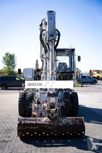 Экскаватор Liebherr