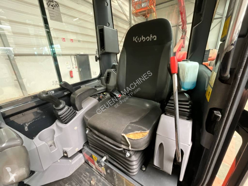Kotrógép Kubota 0374