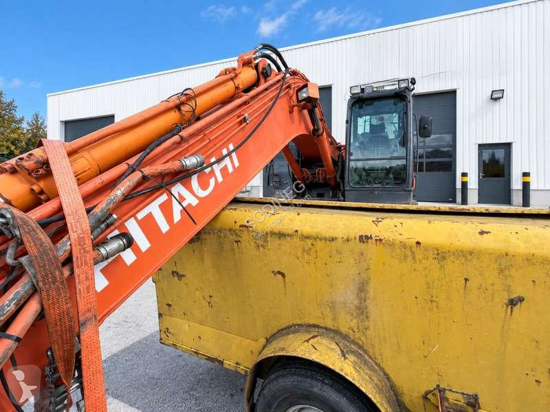 جرافة Hitachi ULC-3 (Pour Pièces)