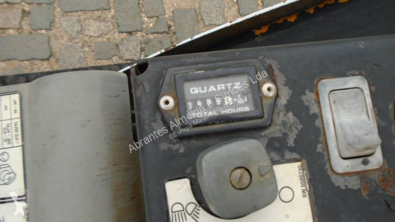 جرافة Bobcat