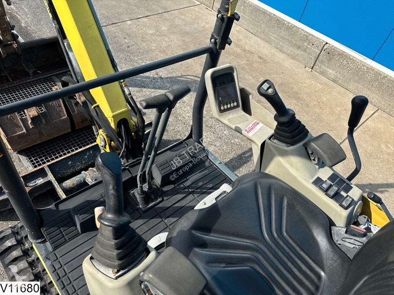 Skovel Yanmar 3350 hr, 2015, 9,5 kW