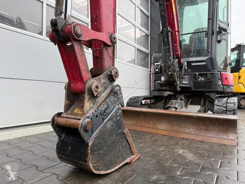 Skovel Yanmar Vio26-6