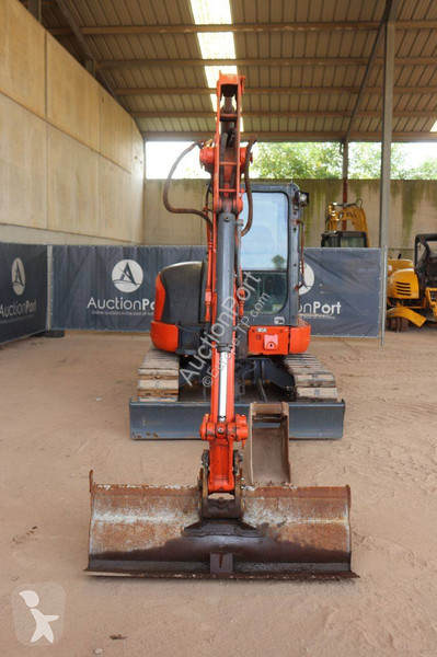 Excavadora Kubota KX165-5