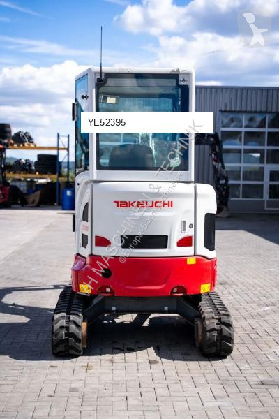 جرافة Takeuchi