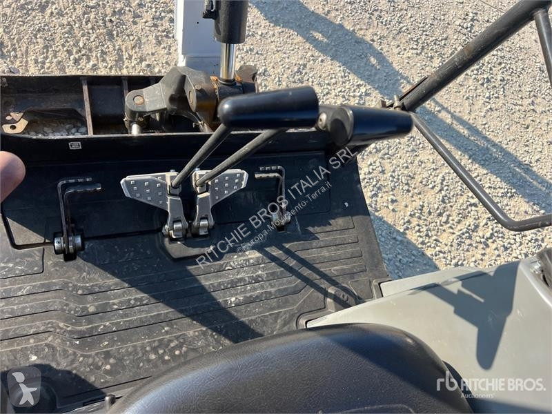 جرافة Bobcat E17Z Mini Excavator