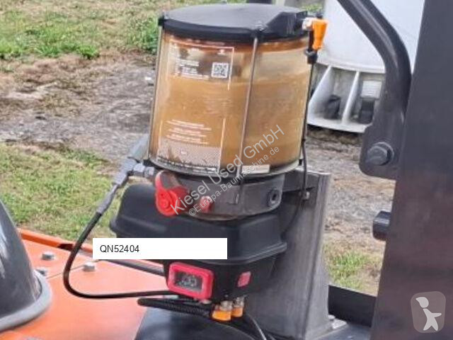 جرافة Hitachi 7