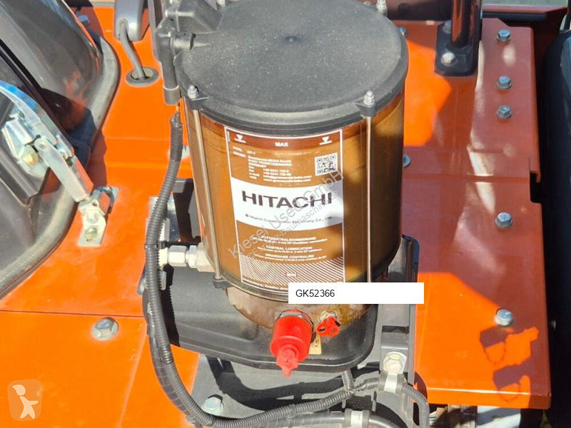 جرافة Hitachi ZX220W-7
