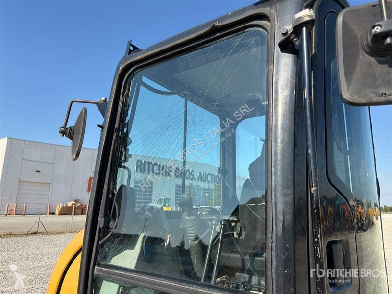 جرافة Caterpillar E Mini Excavator