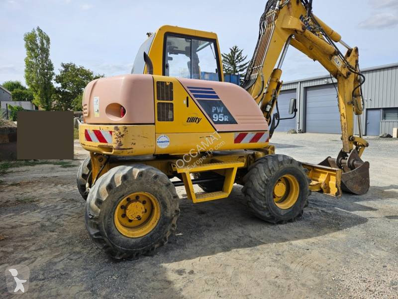 جرافة Komatsu PW 95 R