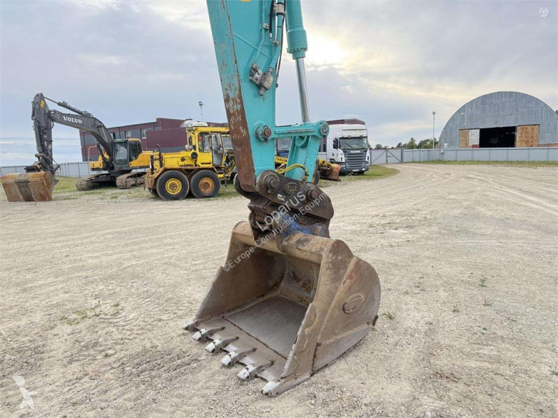جرافة Kobelco