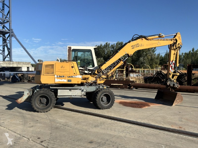 جرافة Liebherr