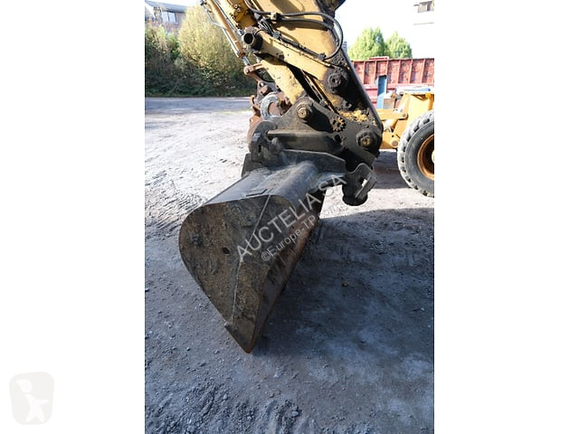 جرافة New Holland E135SR