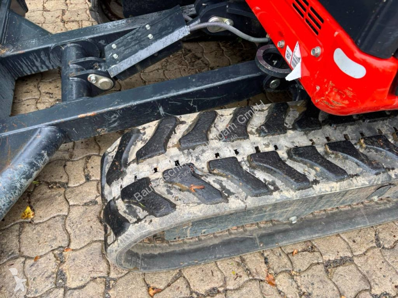 جرافة Kubota KX 030-4