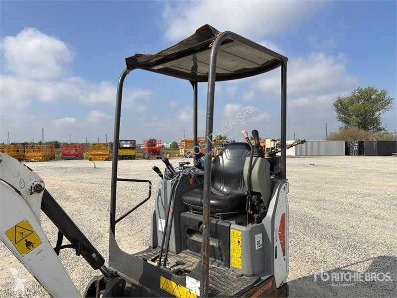 Skovel Bobcat E17 Mini Excavator