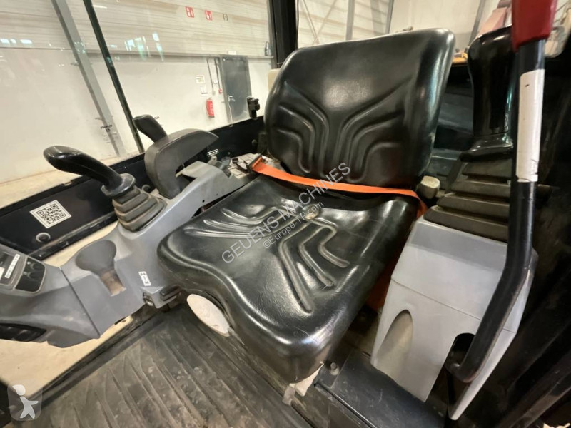 Pelle Kubota 0164