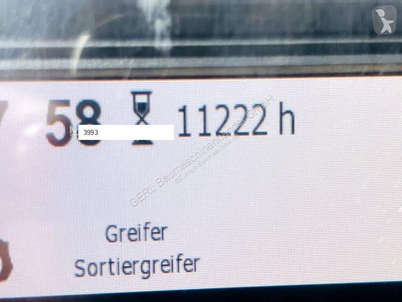 Skovel Caterpillar MH3022