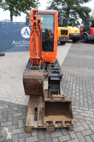 Skovel Kubota