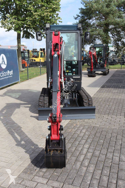 Skovel Yanmar SV22
