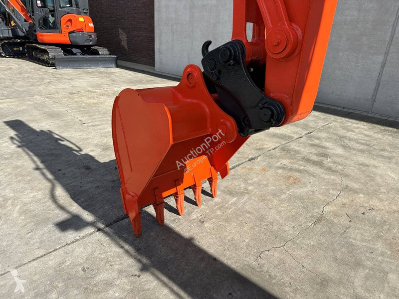 Skovel Kubota KX175-5