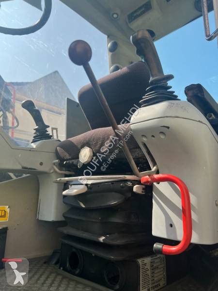 Excavadora Terex