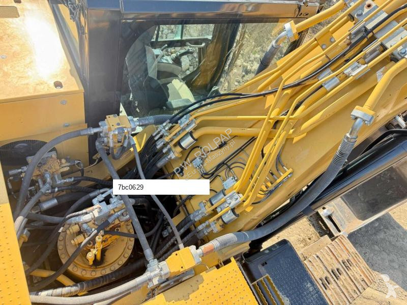Excavadora Caterpillar
