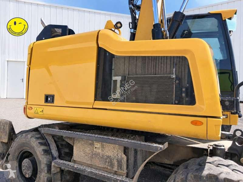 Excavadora Caterpillar F