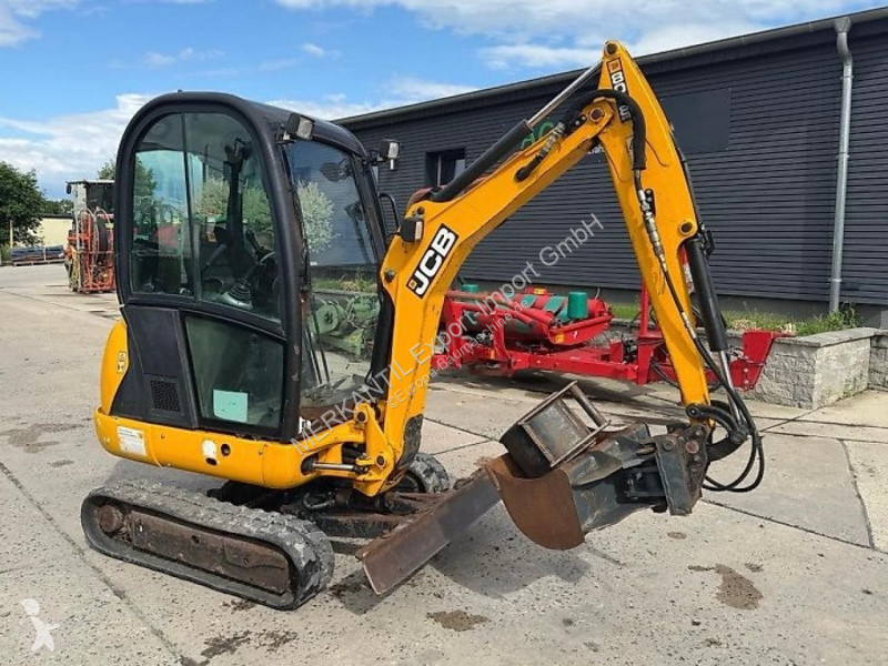 Pelle JCB