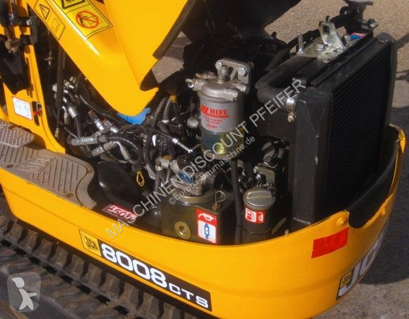 Pelle JCB *2x Löffel* *Verstellfahrwerk* vgl 8010