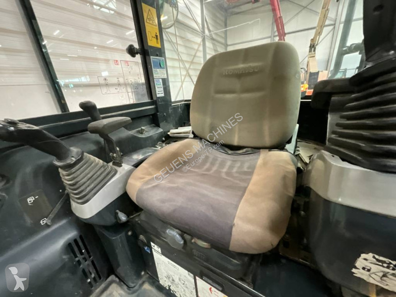 Pelle Komatsu MR3