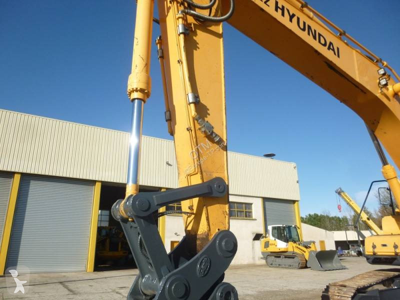 Pelle Hyundai 330LC-9A