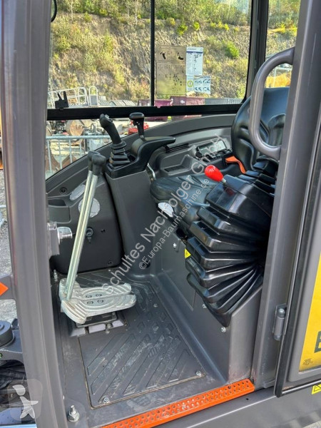 Koparka Volvo EC 18 E