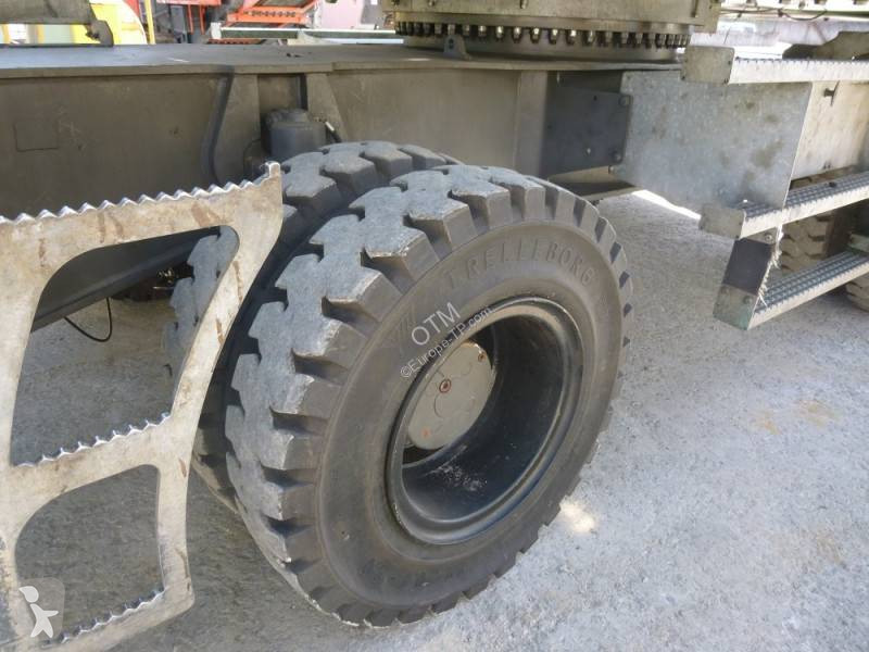 Excavadora Sennebogen 835 E