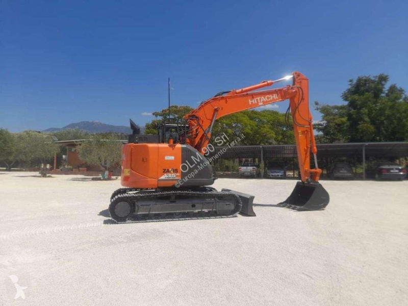 Pelle Hitachi