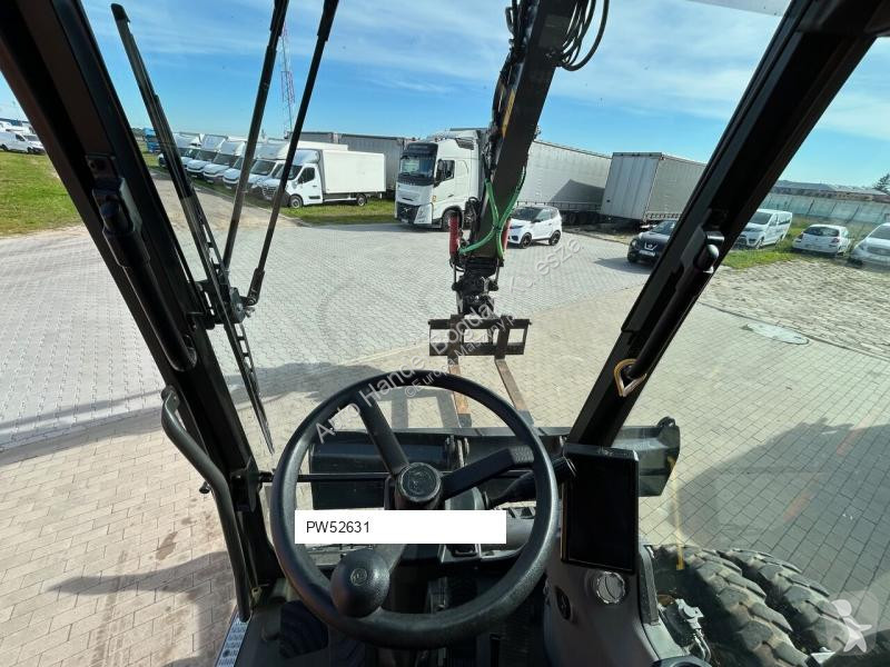 Экскаватор Volvo EWR