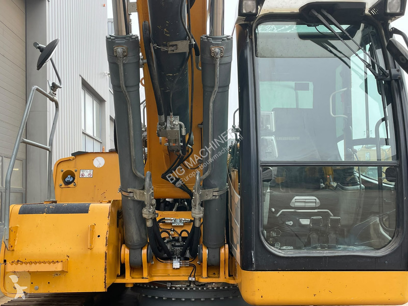 Pelle Liebherr