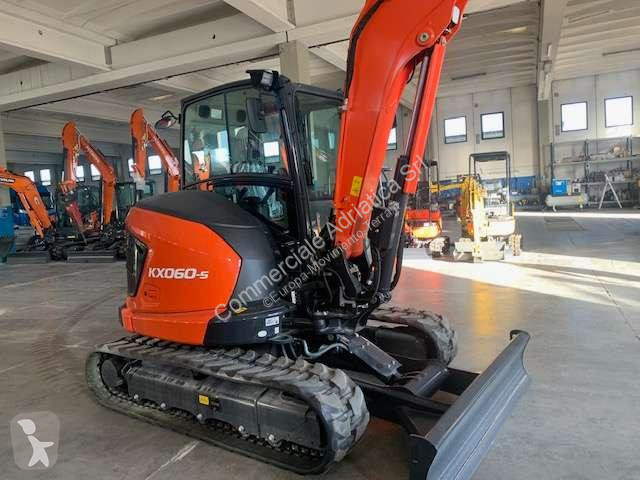 Pelle Kubota KX060-5