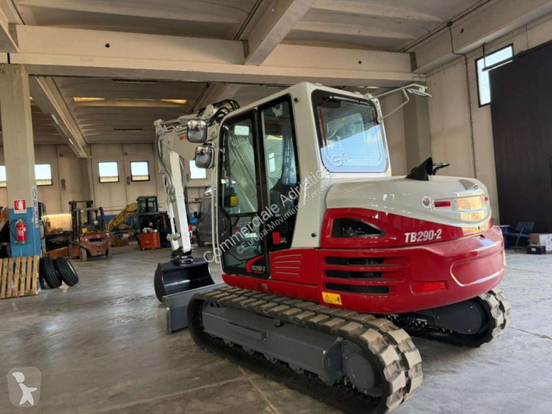 Pelle Takeuchi tB290-R