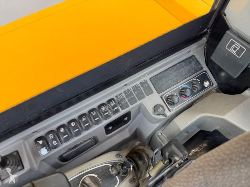 Excavator JCB 65R-1