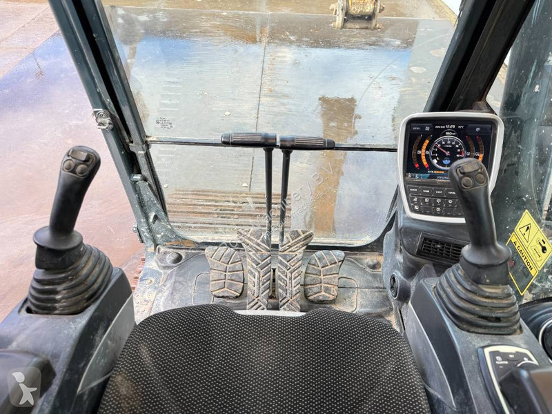 Pelle Hyundai - 360° Camera / Automatic Greasing