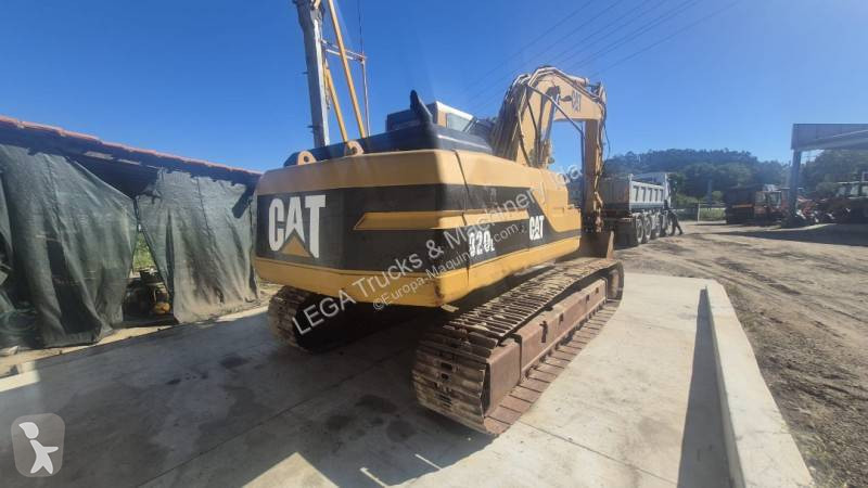 Excavator Caterpillar 320L