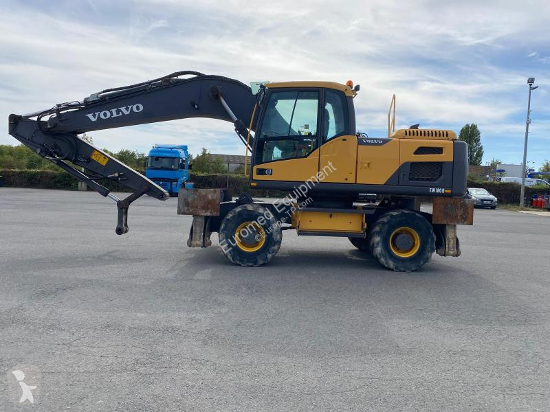 Pelle Volvo EW180