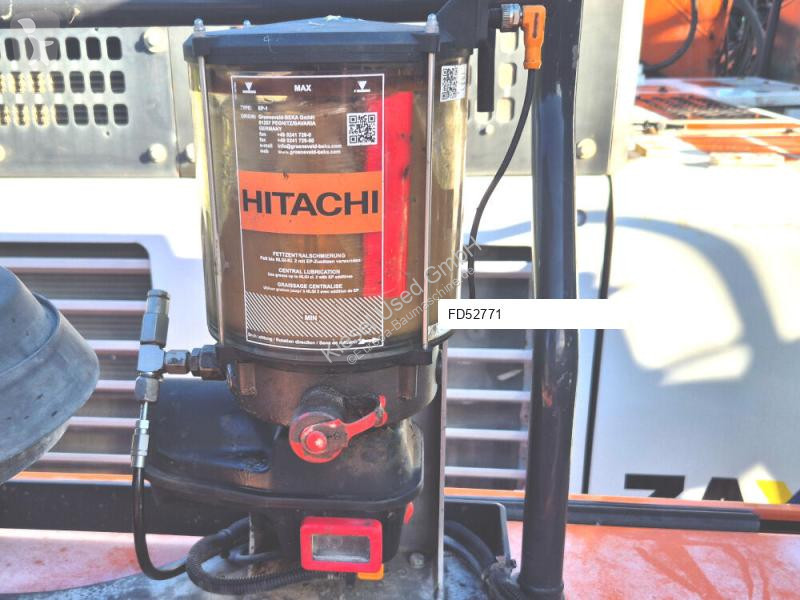 Pelle Hitachi 7