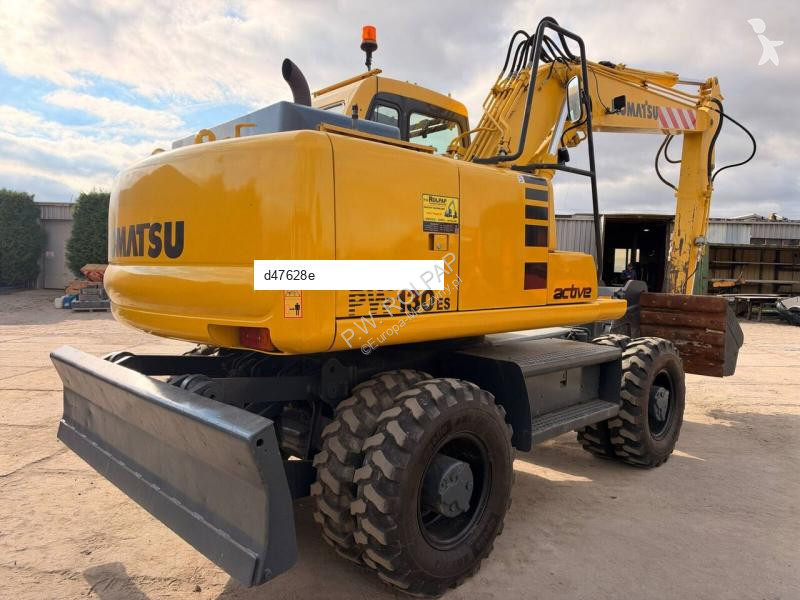 Багер Komatsu PW130ES-6K