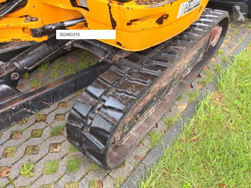 Pelle JCB